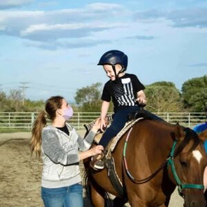 cascade natural gas supports trot therapeutic riding of tri-cities